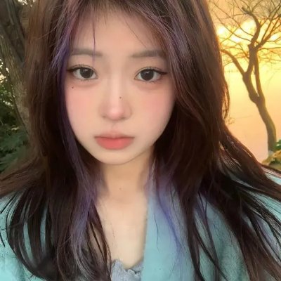 黄阿丽:小眼镜蛇